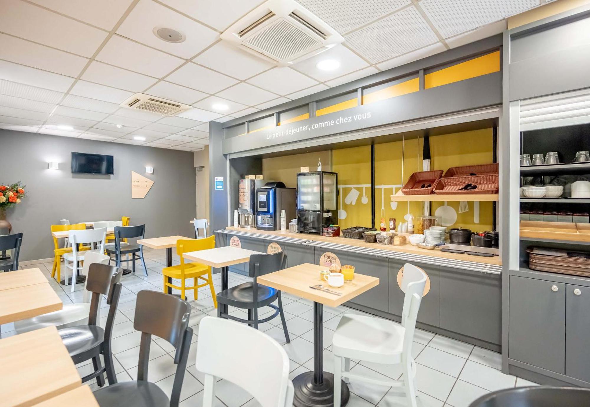 B&B Hotel Hyeres Hotel