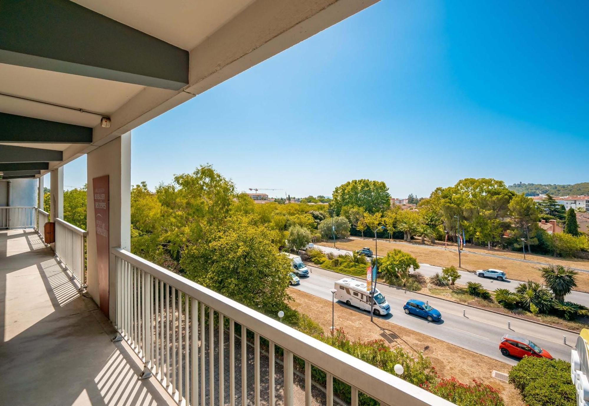 Hotel B&B Hotel Hyeres