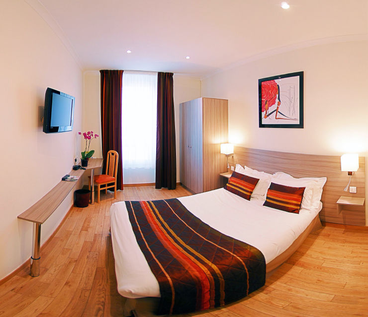 Hotel B&B Hotel Hyeres Hyères