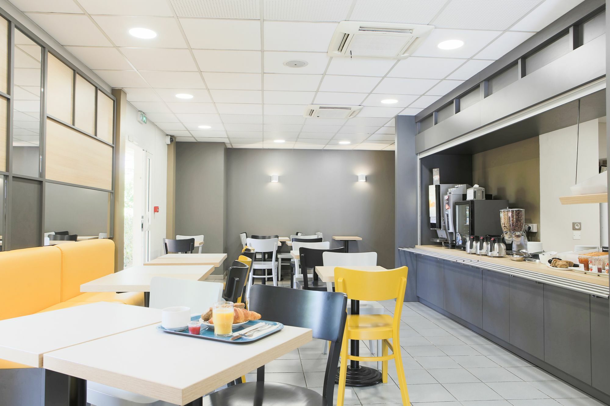B&B Hôtel Hyeres 2* Hyères